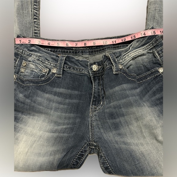 2000s Miss Me Rhinestone Cross Bootcut Jeans - Picture 9 of 9